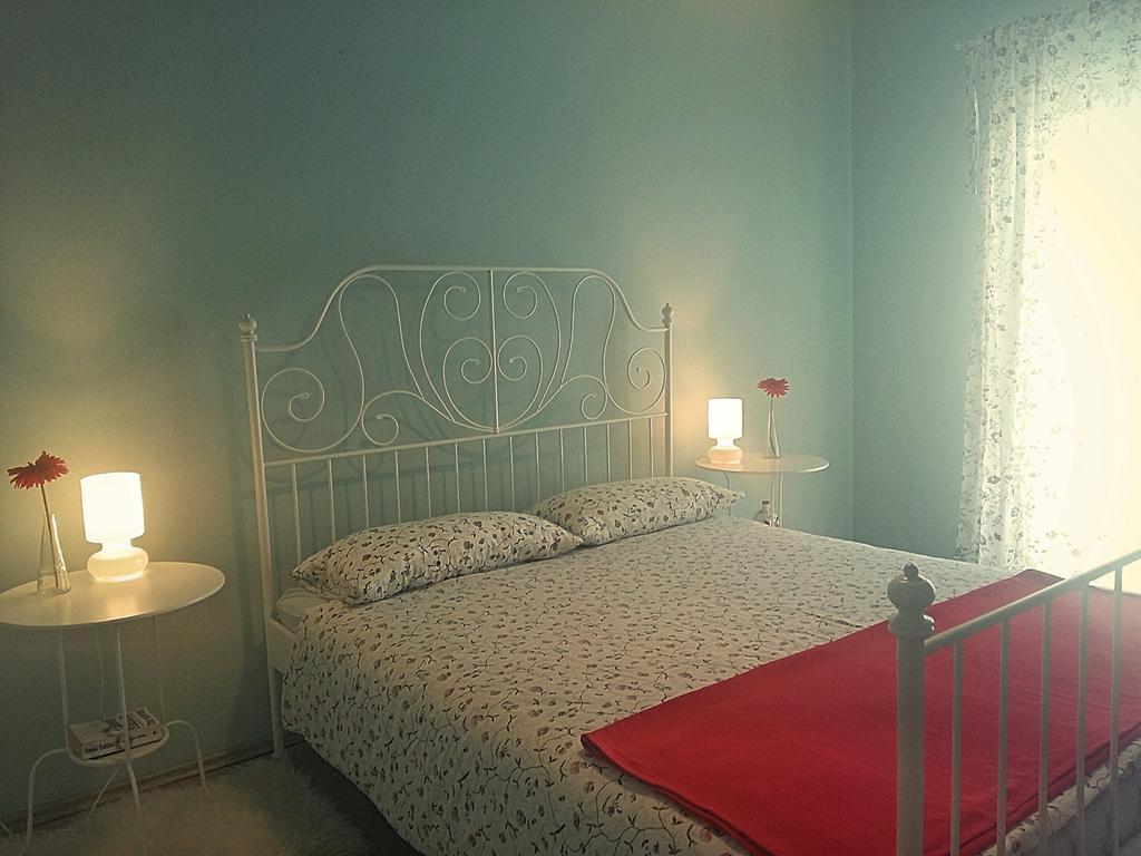 Jimmy Apartments بولا المظهر الخارجي الصورة