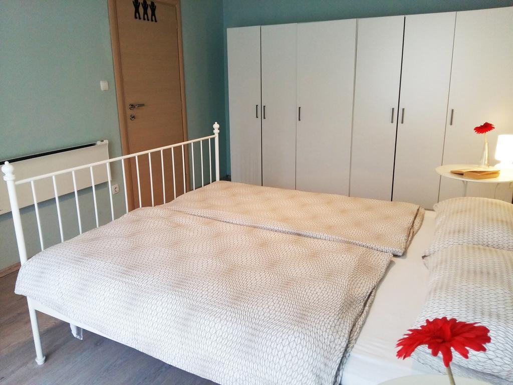 Jimmy Apartments بولا المظهر الخارجي الصورة